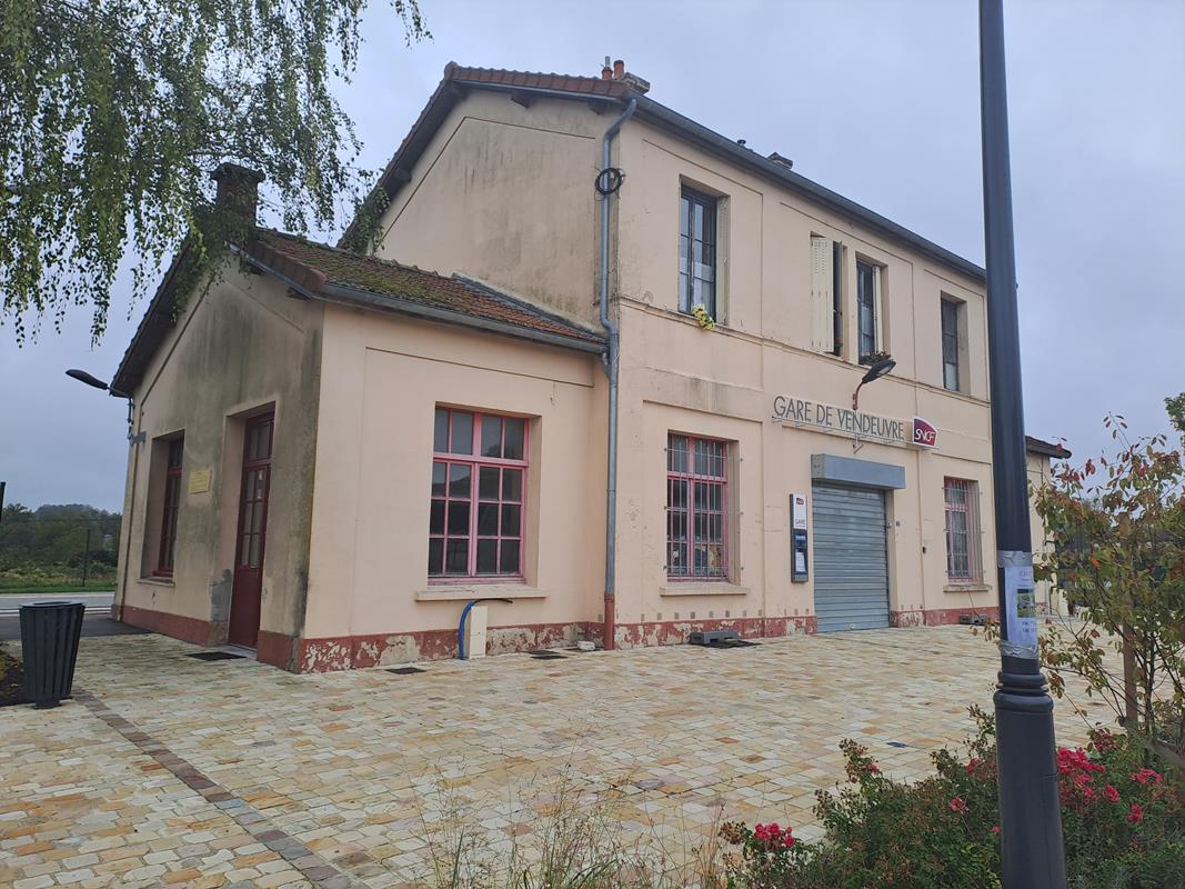 Gare de Vendeuvre